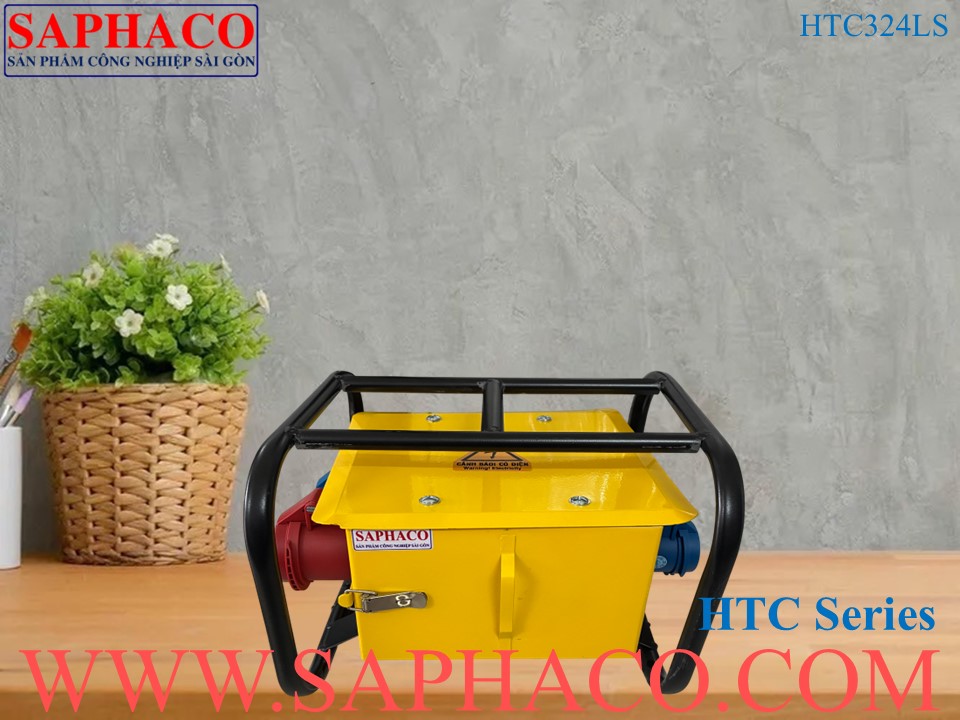 Hop-dien-thi-con-4P-32A-HTC324LS (6)